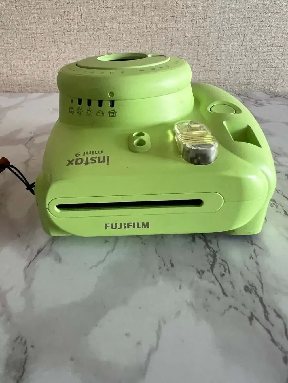 Fujifilm Instax Mini 9 Instant Film Camera in Lime Green